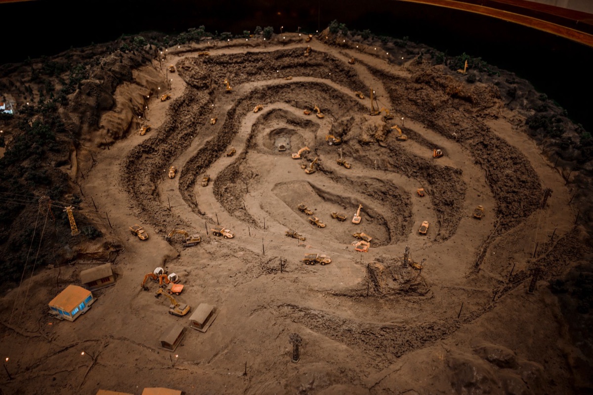 GOLDEN MASK EXCAVATION SITE