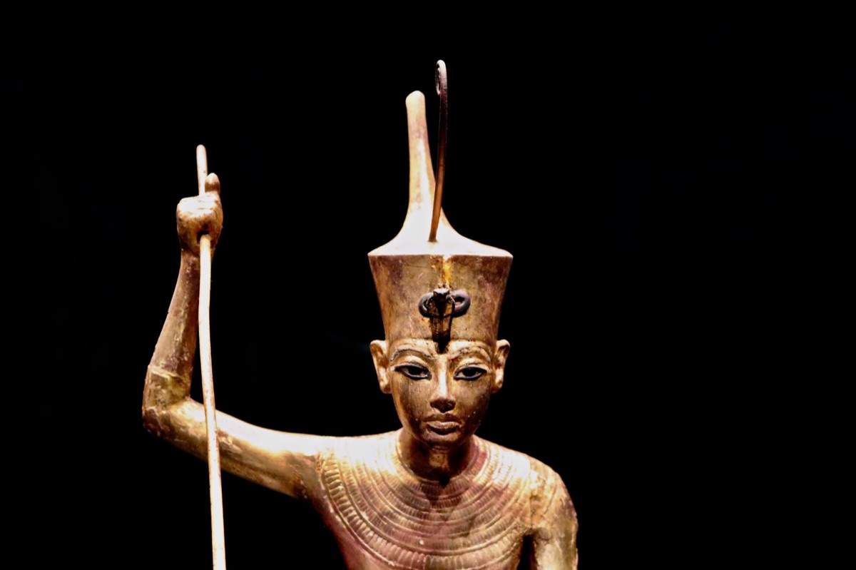 La maschera d'oro dell'antico Egitto