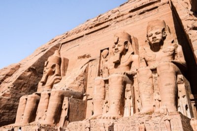 Tempels Abu Simbel: 850 km zuid van Caïro, een tijdperk