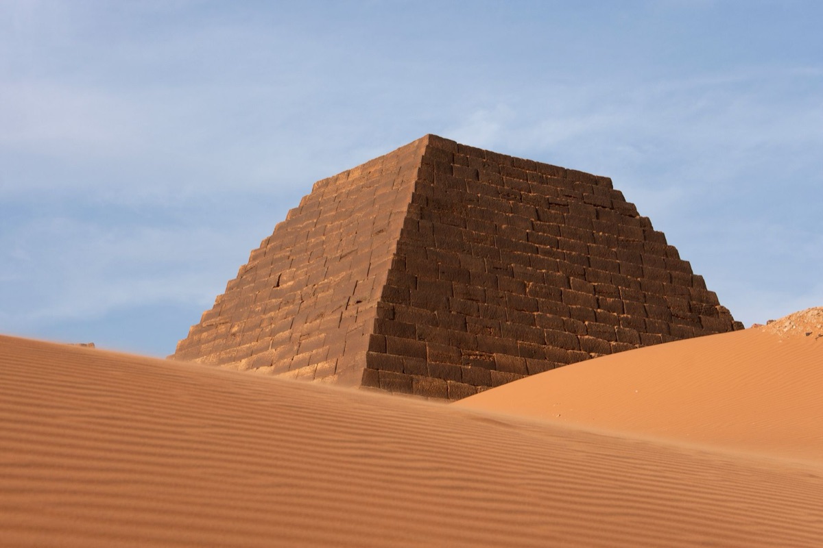 ancient egyptian pyramid with desert background