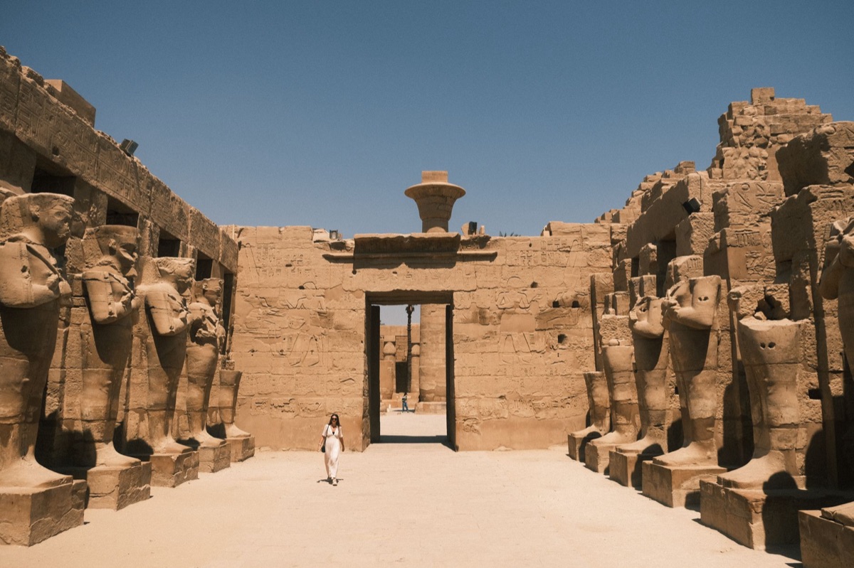 Erdgöttin Ra in egyptian temple