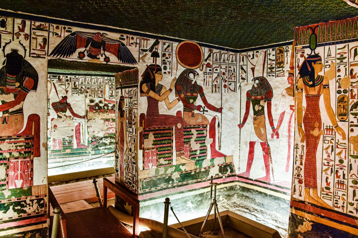 L'intérieur du tombeau de Tutankhamun